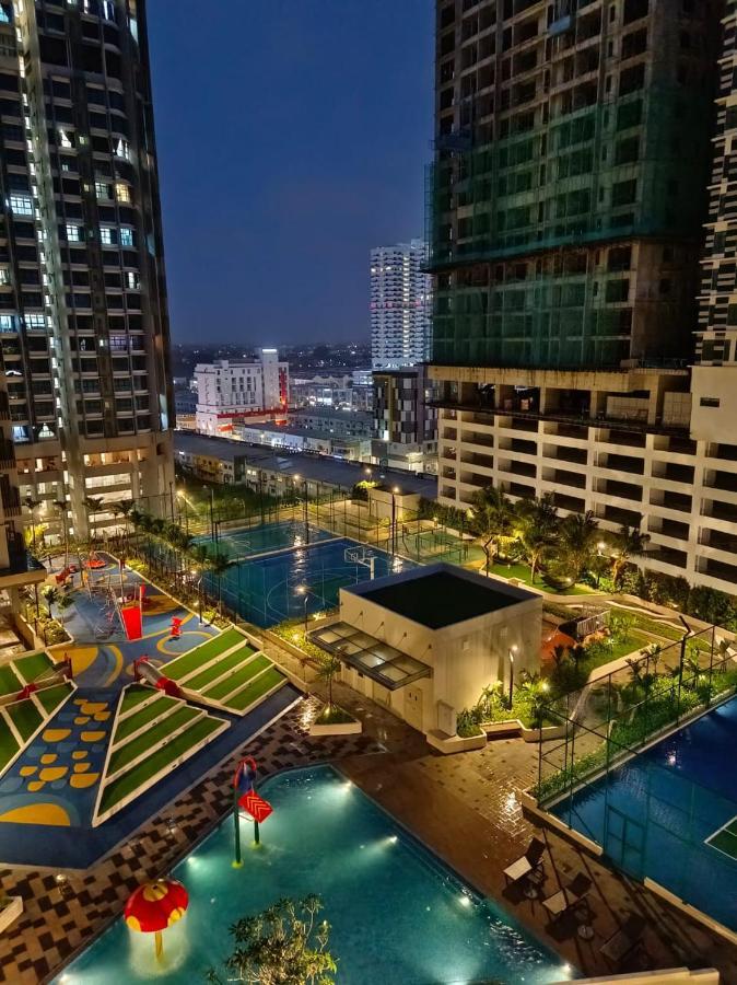 Luxury Couple Suites L Free Netflix L Massage Chair L Bathtub L Wifi 200Mbps L Town Area Bali Residence Malacca Ngoại thất bức ảnh