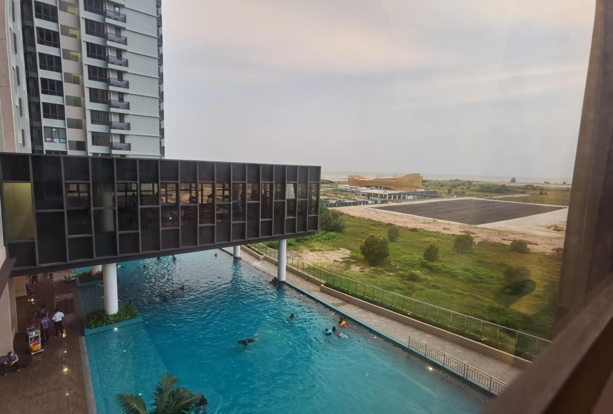 Luxury Couple Suites L Free Netflix L Massage Chair L Bathtub L Wifi 200Mbps L Town Area Bali Residence Malacca Phòng bức ảnh